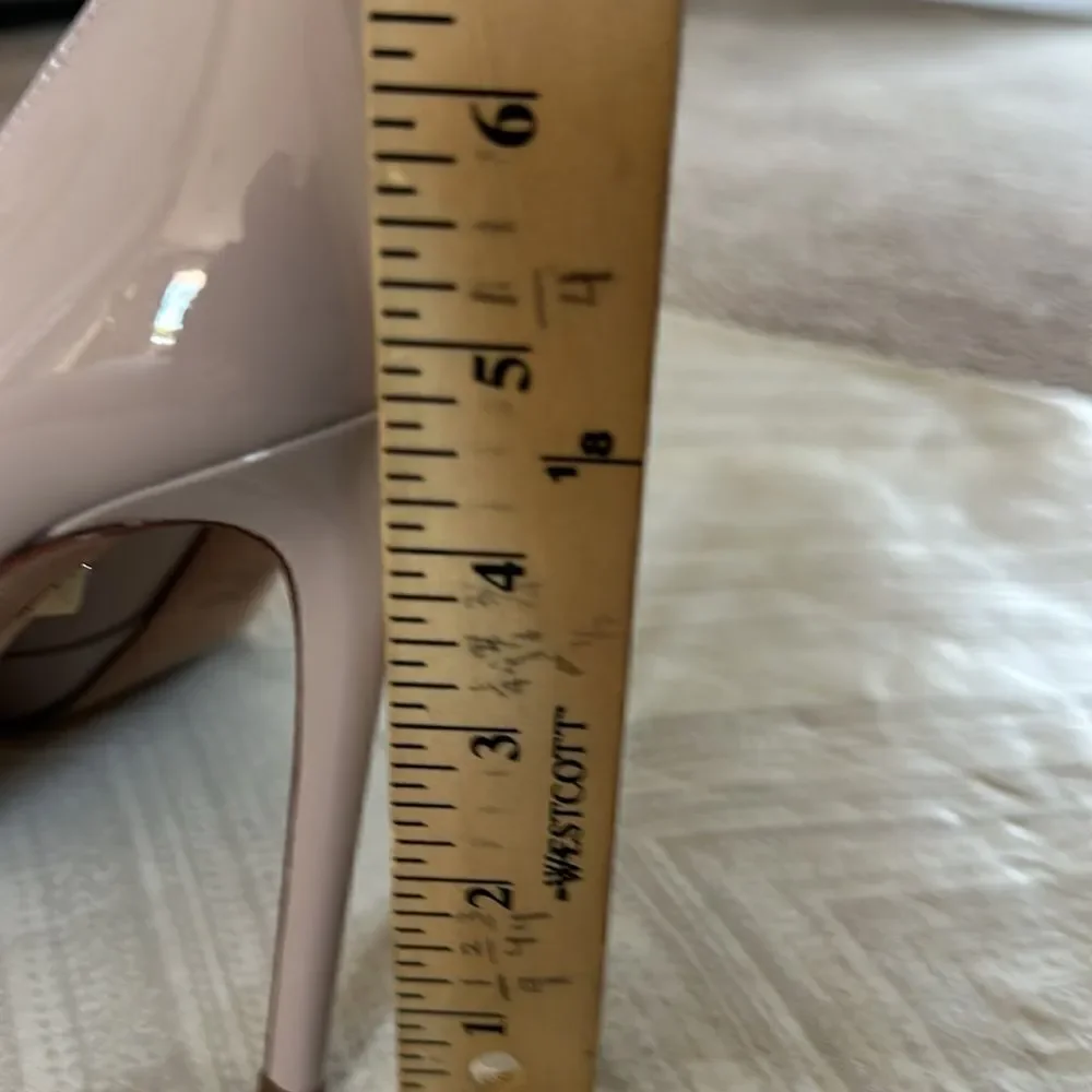 Valentino Garavani valentino garavani